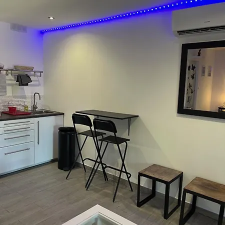 Studio Tropez Avec Place Parking * 쎙뜨호뻬