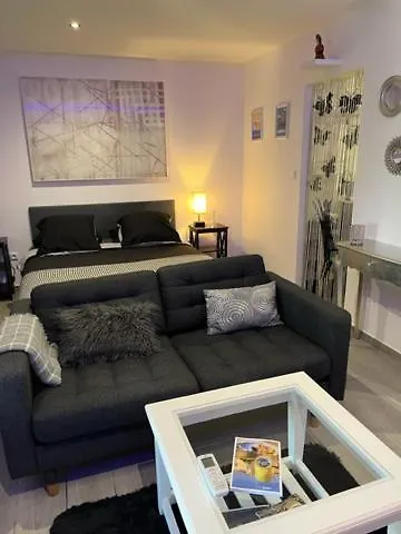 Studio Tropez Avec Place Parking